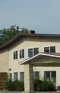 Bluff View Inn Apartments
