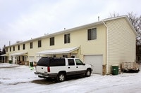311-319 9th St NE Apartments