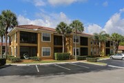 Mizner Court at Broken Sound Apartments