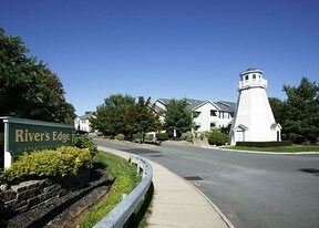 Rivers Edge Apartments