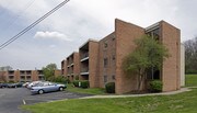 Crown Pointe Apartments