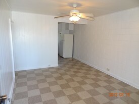 225 Ohai St Wahiawa HI Apartments