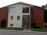 Pine Ridge Apartments