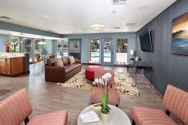 Ventana Apartments