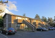 Phoenix Court Apartments