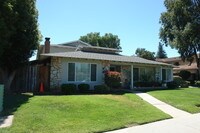 1890 Southwest Expy Apartments