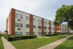 Pinehaven Apartments