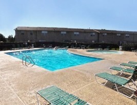 Berkley Hills Apartments