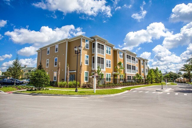 The Oasis at Brandon Apartments