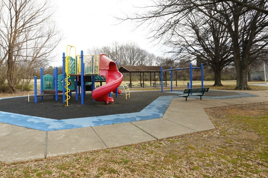 Presidential West Apartments Rentals Memphis, TN