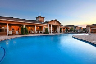 The Cottages at Edgemere Apartments