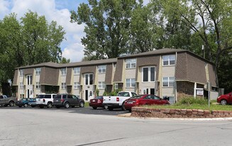 Woodland Trace Apartments