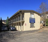 Red Oak Apartments