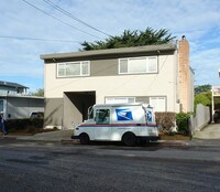 111 Clarendon Rd Apartments