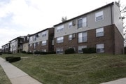 Lantern Hill Apartments