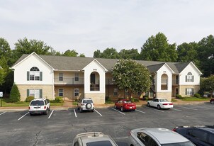 Summer Green Apartments