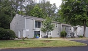 Woods of Williamsburg Apartments