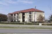 Colonial Village at Sierra Vista Apartments