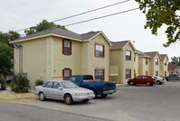 113 DL Vest Apartments