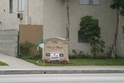 Villa La Paloma Apartments