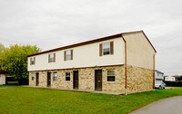 6135-6141 Laurelwood Ct Apartments