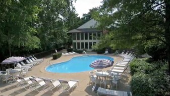Carriage Court Apartments