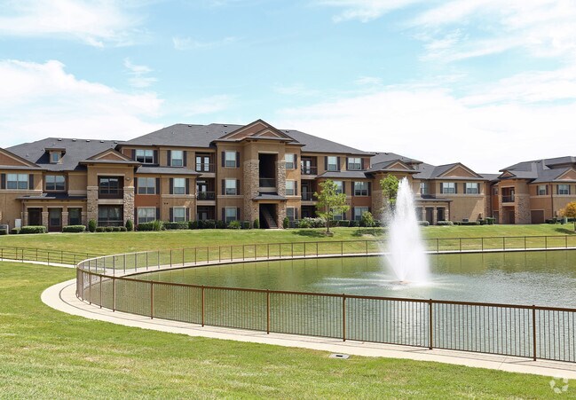 Falls at Copperlake Apartments