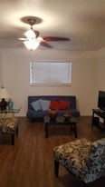 2002 Monito Way Bryan TX Apartments
