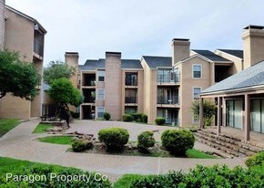 2 Bedroom Condo Unit for Rent $875