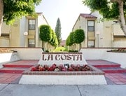 La Costa Apartments