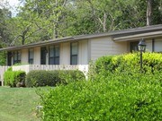 Hillside Manor Apartments