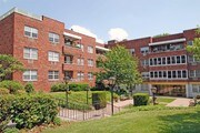 Hampshire House Apartments