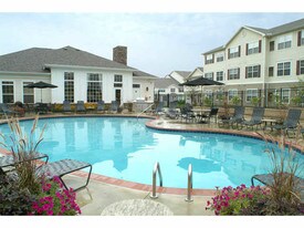 Hampton Knoll Apartments