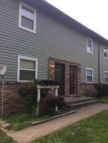 8718 Maryland Ave Marmet WV Apartments