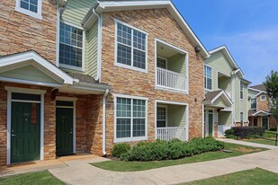 Somerset at Madison Apartments