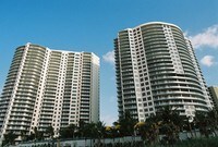 2700 N Ocean Dr Apartments