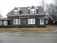 380-382 Main St Apartments