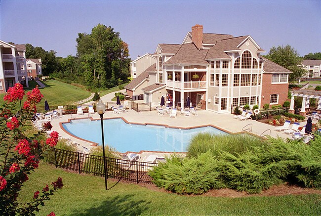 The Vinings at Iron Bridge Rentals Richmond, VA