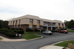 Kensington Club Apartments