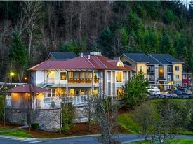Belara at Lakeland Apartments