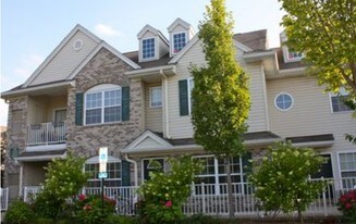 The Commons at USR Apartments