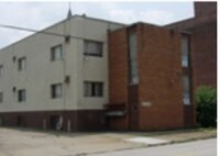 College Street Apartments