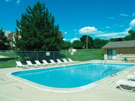 Jordan Creek Apartments