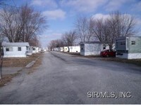 Colonial Estates Apartments