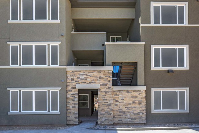 Level 25 at Durango Apartments