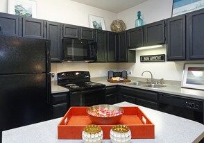Cary Reserve at Weston Apartments