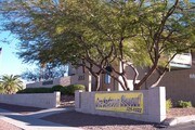 Broadmoor Apartments