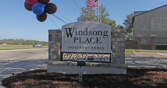 Windsong Apartments Rd