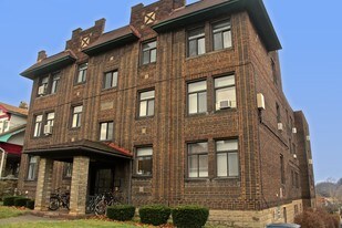 2130 Wightman St Pittsburgh PA Apartments