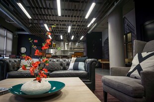 Cosmopolitan Apartments
